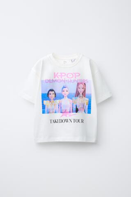 ZARA ФУТБОЛКА С ПРИНТОМ KPOP DEMON HUNTERS™ NETFLIX ©, БЕЛЫЙ