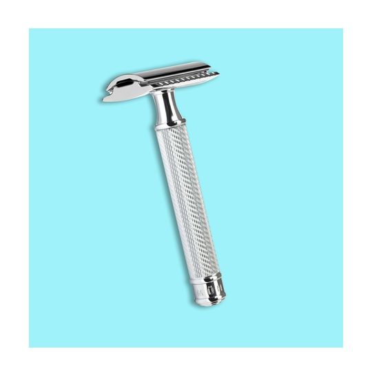 Чем стальной бритвенный станок лучше пластикового?