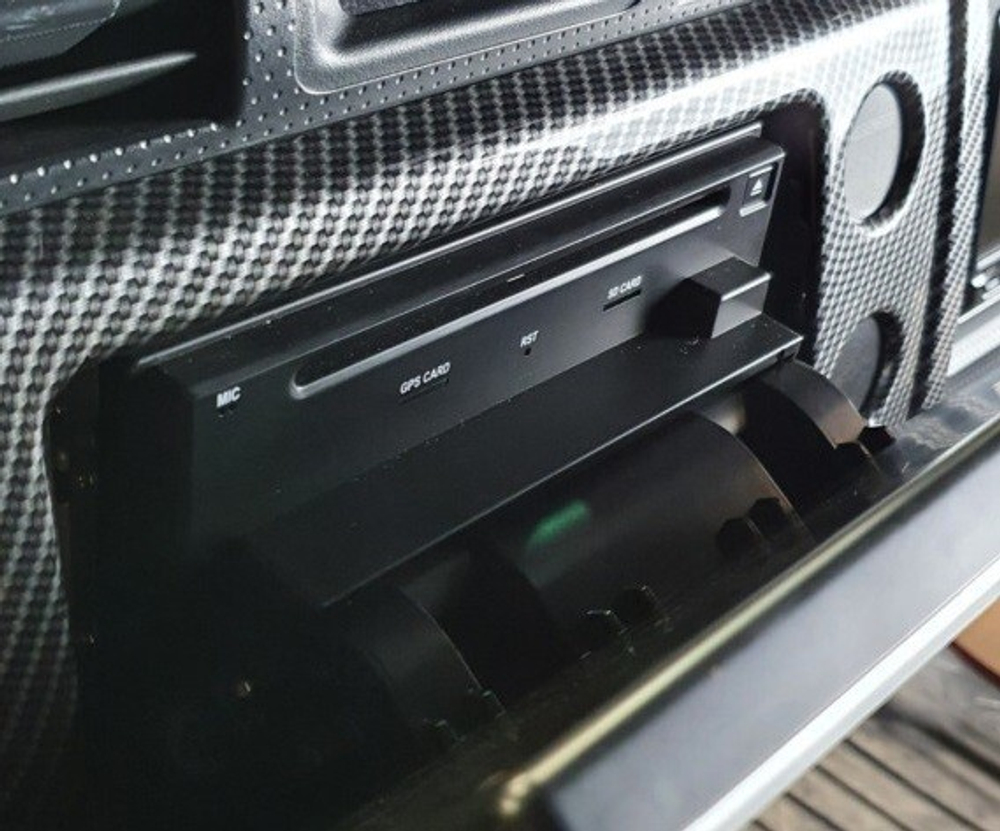 2DIN магнитола с наклоняющимся 10" экраном и DVD приводом - Parafar PF808XHDDVD на Android 11, 8-ЯДЕР, 4ГБ-64ГБ, 4G SIM-слот