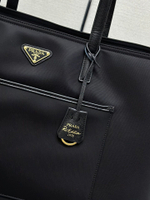 Prada Re-Edition 1978 Large Tote Bag