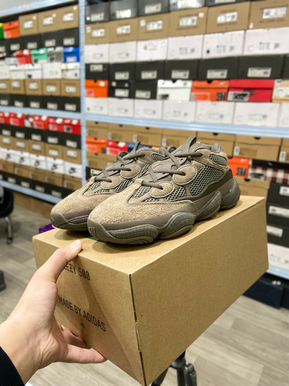 Купить  adidas Yeezy 500 "Clay Brown"