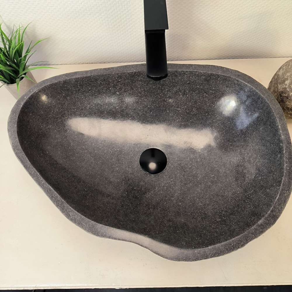 Раковина из речного камня RS-66036 60х43х16 из натурального камня