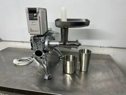 Соковыжималка электрическая автобот