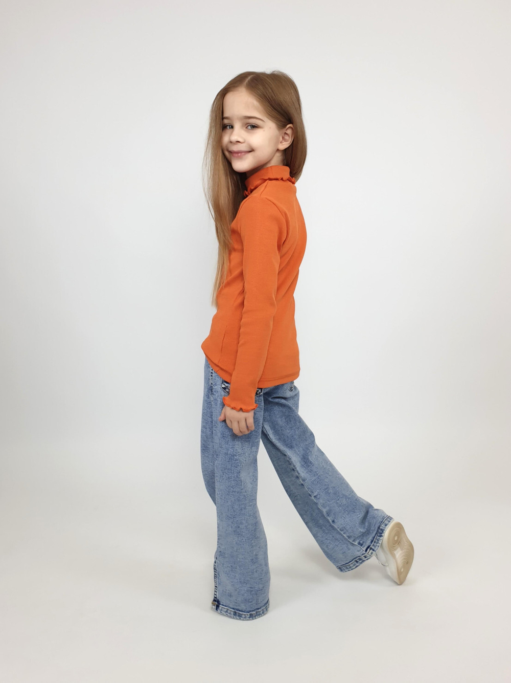 19-05-6 Джемпер для девочки