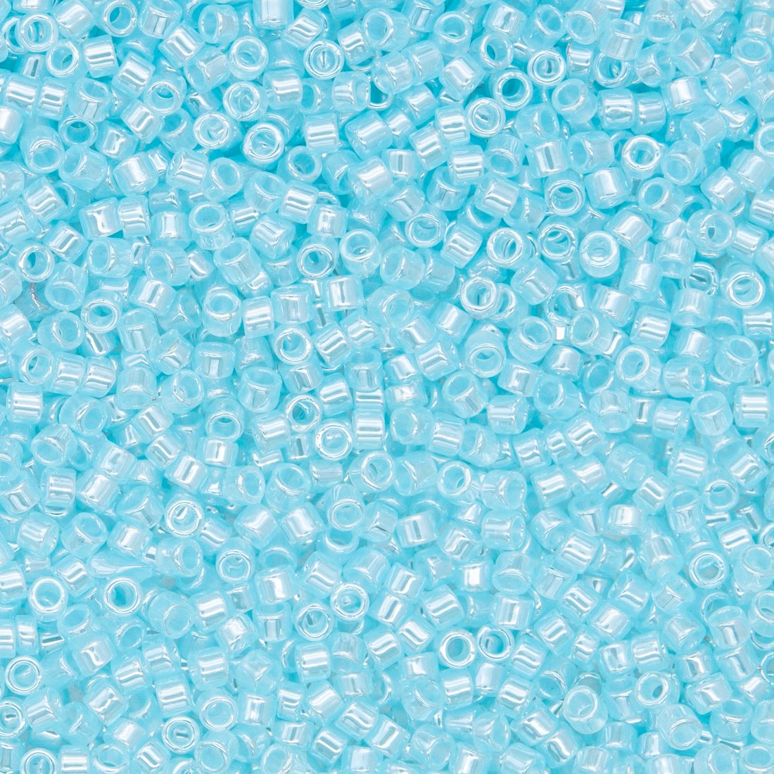 Японский бисер TOHO Treasure (№143), жемчужный глянцевый