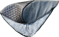 Утеплитель капота УАЗ 452, 2206, 3303 (красная нить Бабочка)