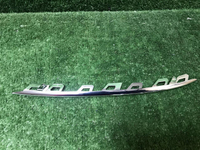 Молдинг переднего бампера Mercedes S W222 (17-20)