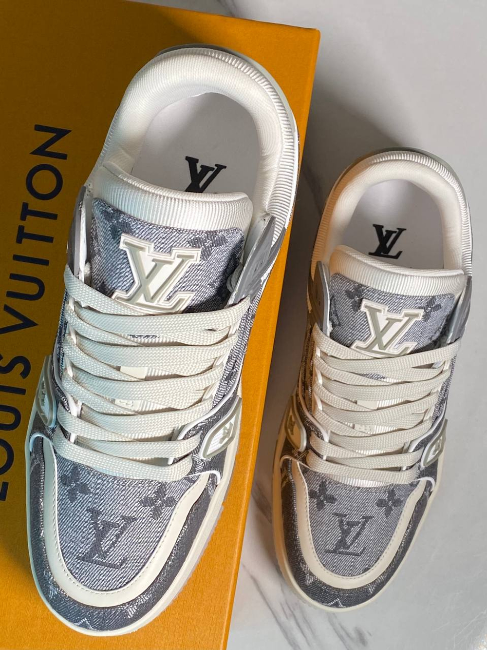 Кроссовки Louis Vuitton