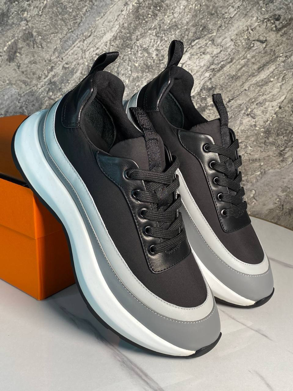 Кроссовки Hermes