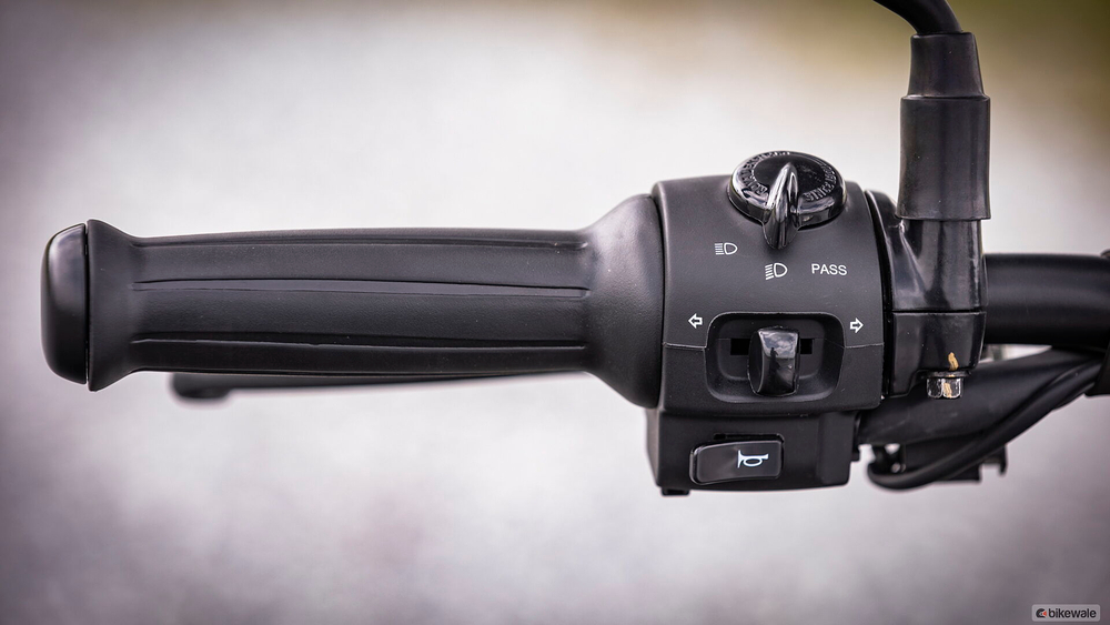 Royal Enfield Hunter 350 Dapper Grey