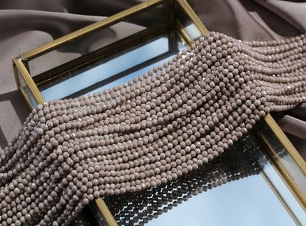 Фианиты матовые 3мм, огранка (нить бусин)