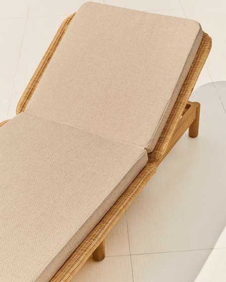 Шезлонг Galea из тикового дерева и синтетического ротанга