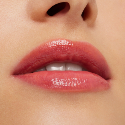 MAC Cosmetics Glow Play Lip Balm - Питательный и увлажняющий бальзам для губ, 3,14 g