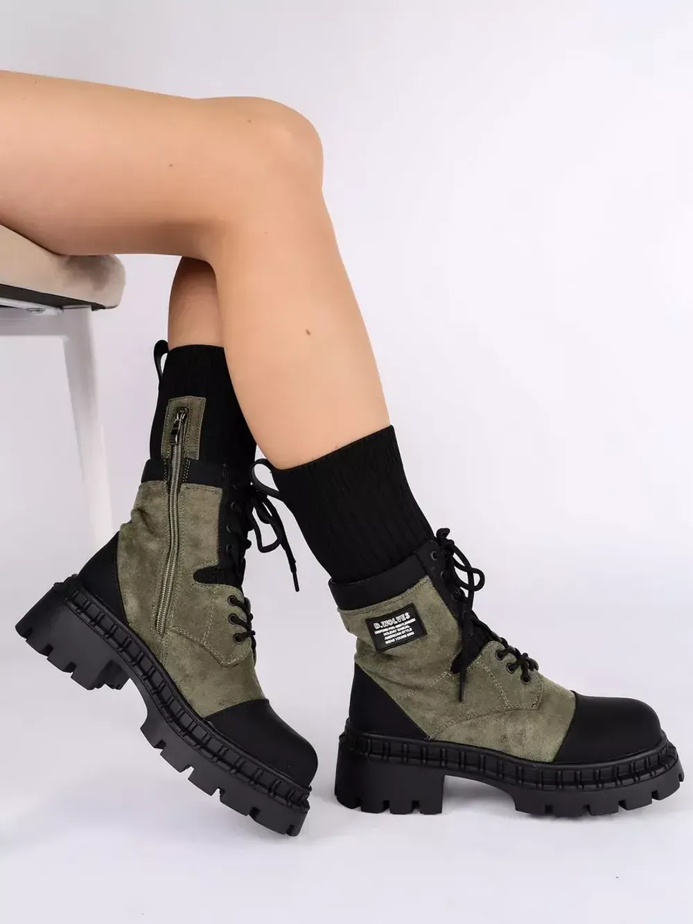 Ботинки женские зимние