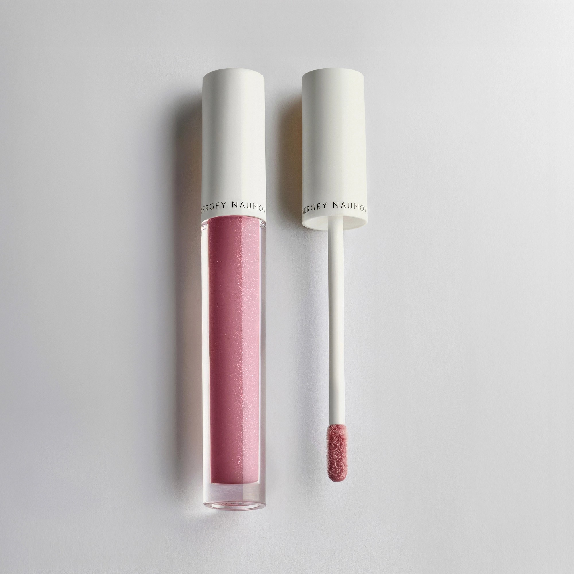 Блеск для губ LIP GLOSS CONCRETE ROSE 4 мл