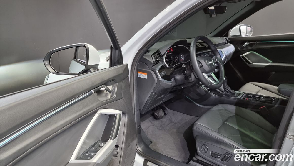 Audi Q3 (F3) 35 TDI Premium (07.2022)
