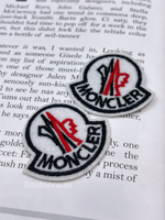 Нашивка Монкл. 4,5х4 см