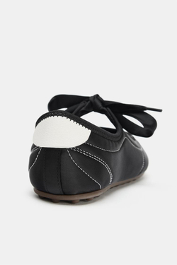 ZARA СПОРТИВНЫЕ БАЛЕТКИ С ОТСТРОЧКОЙ, ЧЕРНЫЙ