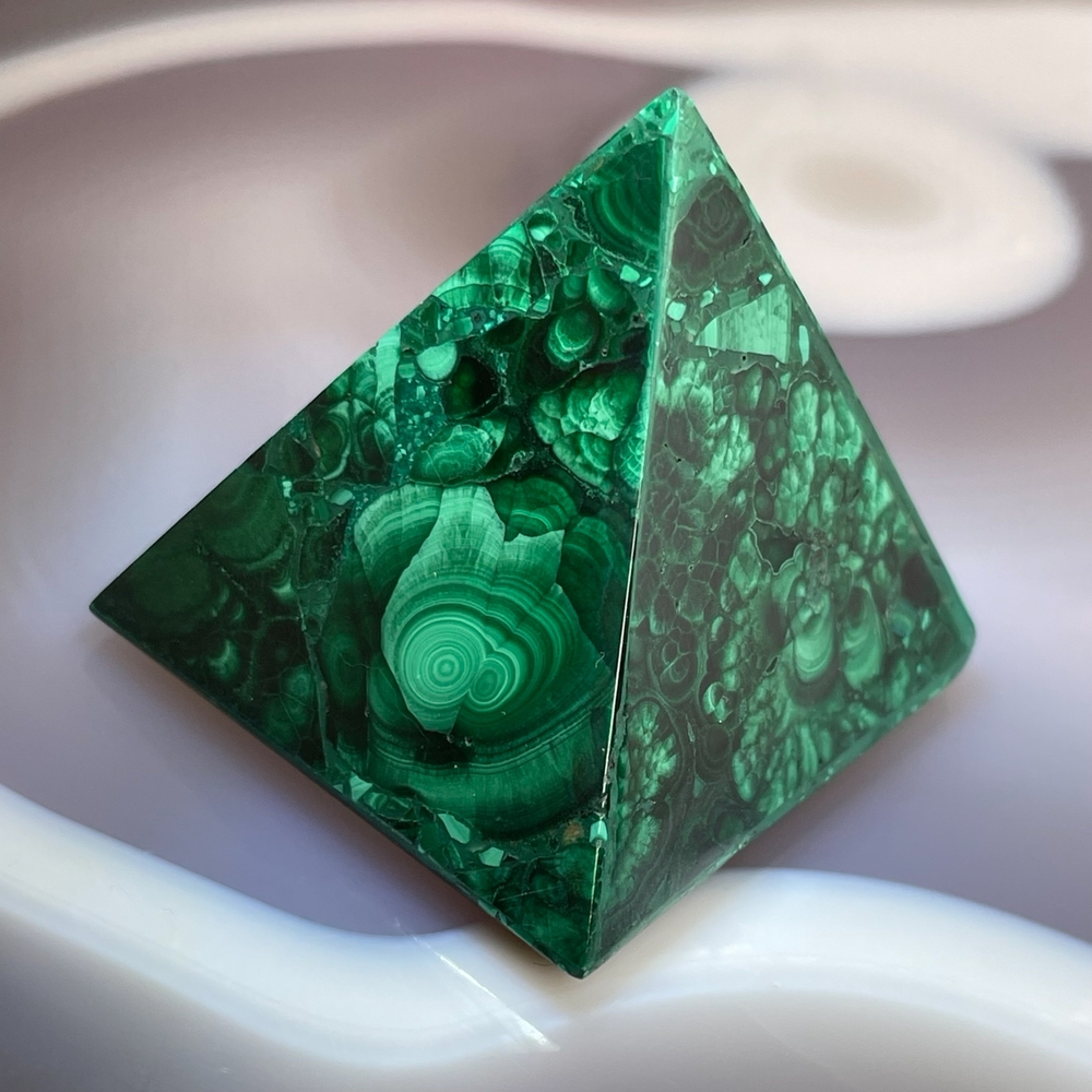51850  Малахит Пирамида 40мм