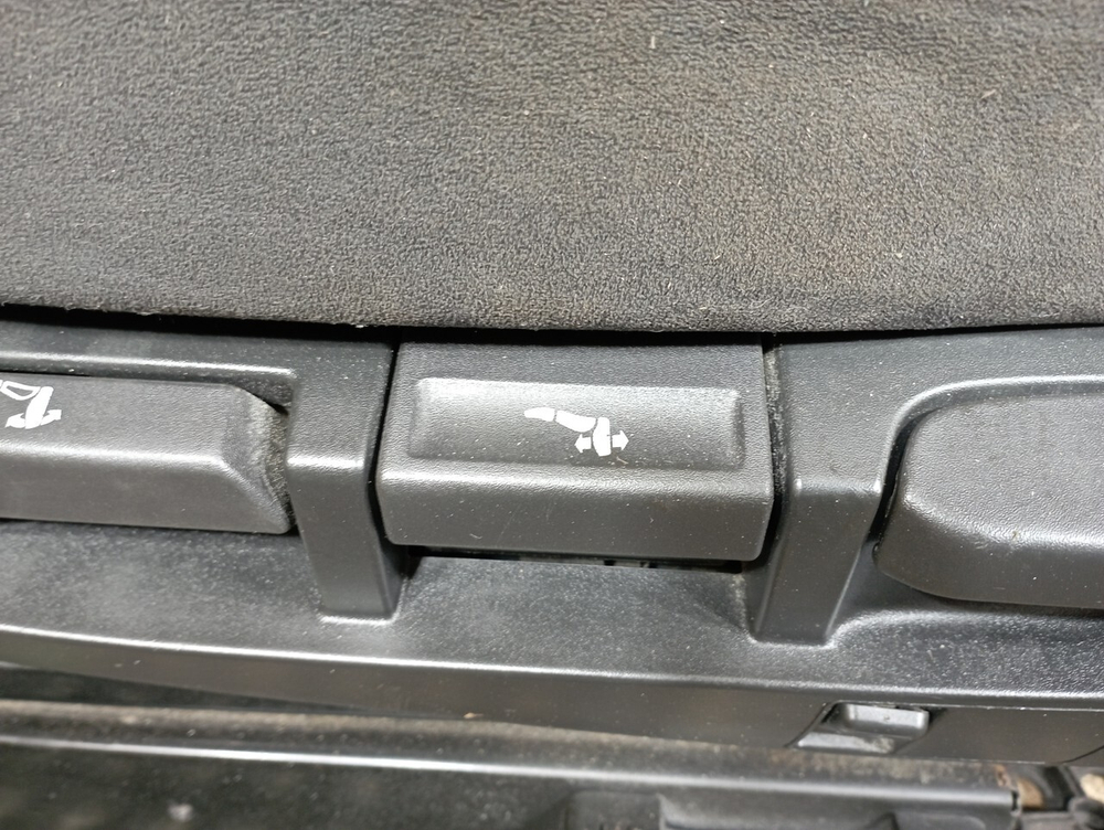 Сиденье водительское пневматическое