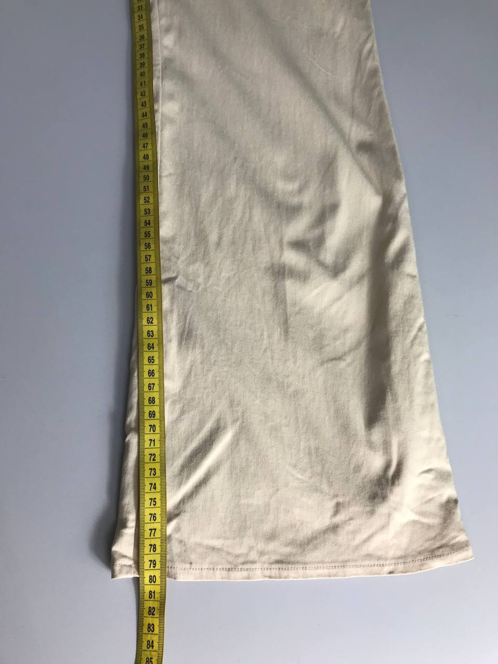 Брюки Marks&Spencer светлые, маркировка 12, визуально на 50 размер