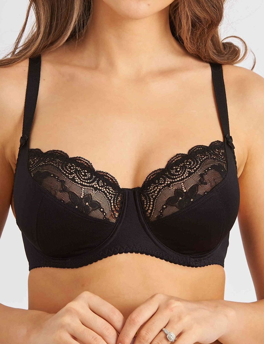 Бюстгальтер Snejanna с мягкой чашкой (Размер: 95D) (Цвет: кофейный)