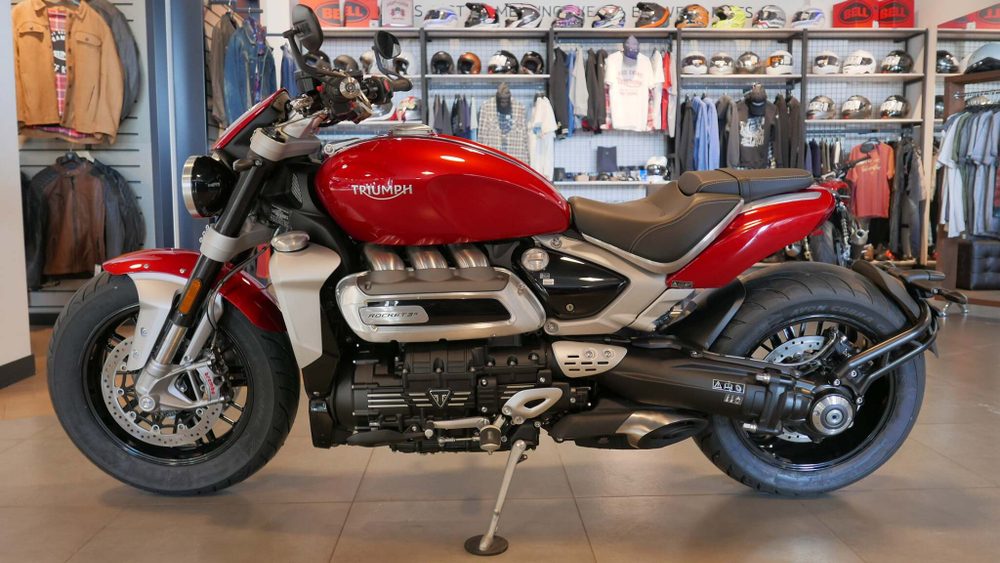 Triumph Rocket III R red