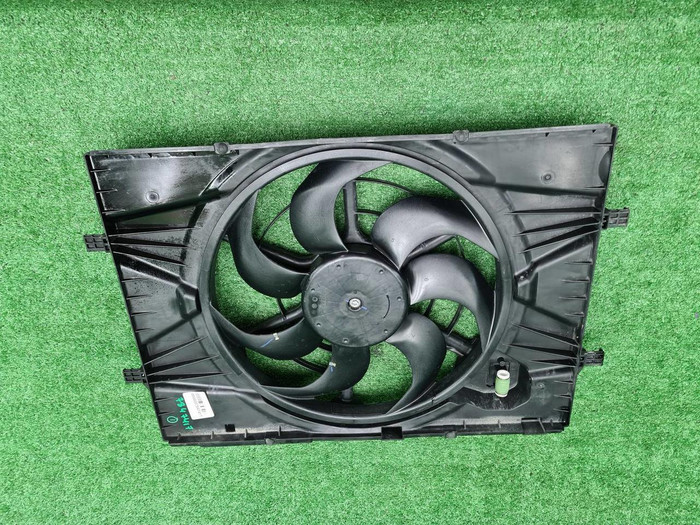 Диффузор с вентилятором Haval Jolion (2021-н.в.)