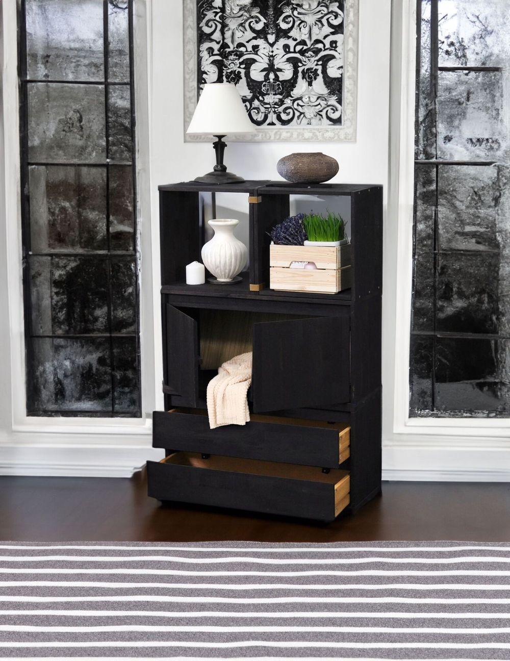 Комод две двери Эдгар из дуба