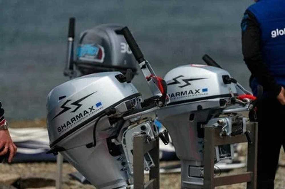 4х-тактный лодочный мотор SHARMAX SMF15HS