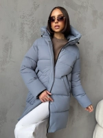 Куртка зимняя удлиненная с капюшоном