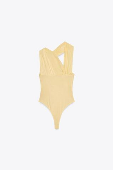 ZARA БОДИ ИЗ ТКАНИ СО СБОРКАМИ АСИММЕТРИЧНОГО КРОЯ, ЖЕЛТЫЙ