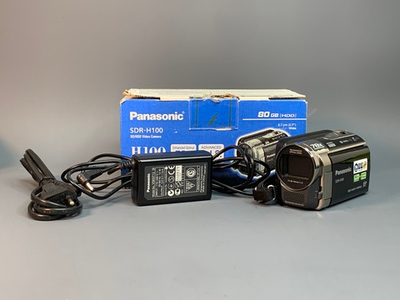 Panasonic SDR-H100EE