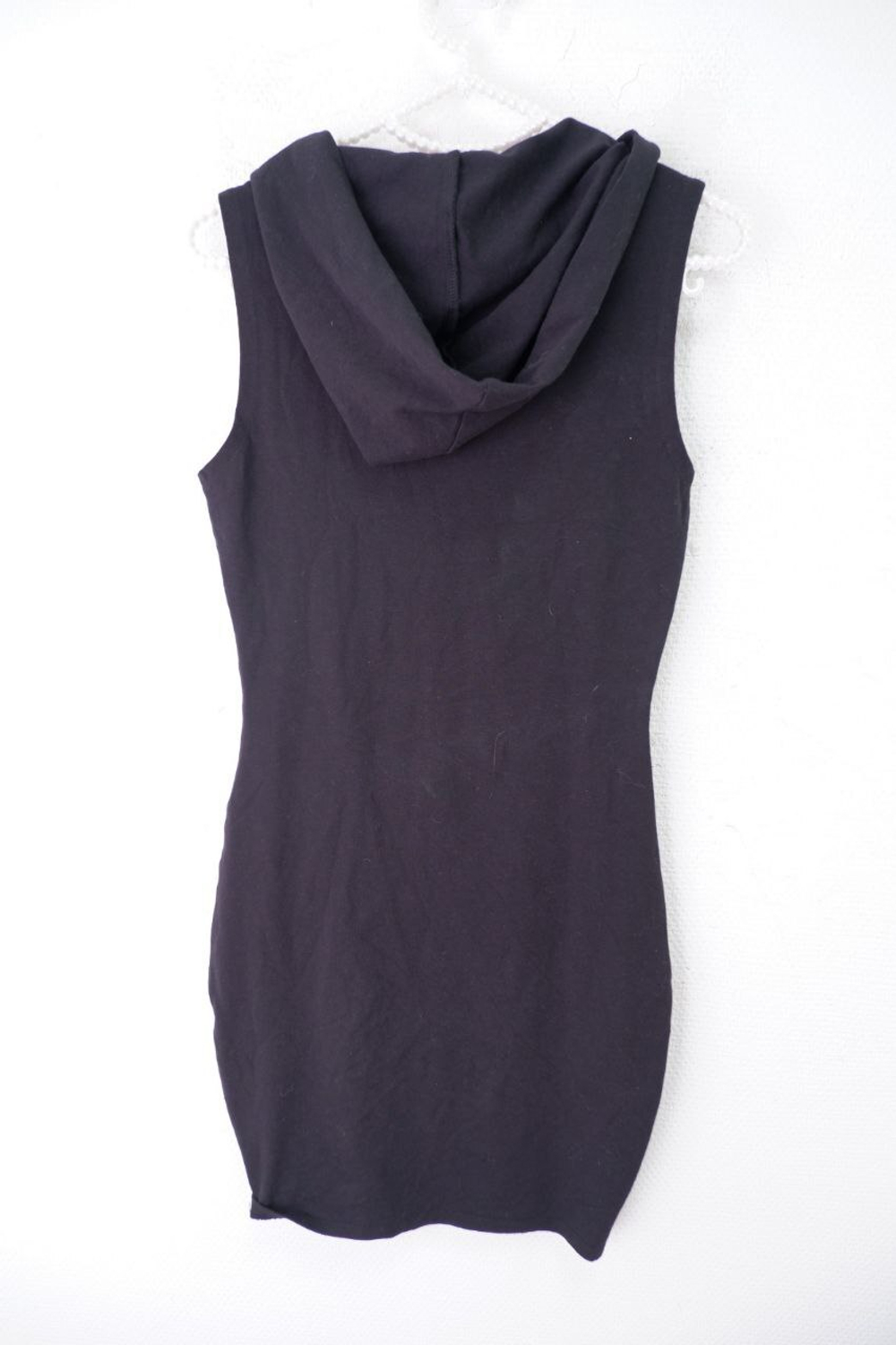 Платье FB Sister без рукавов 42 размер