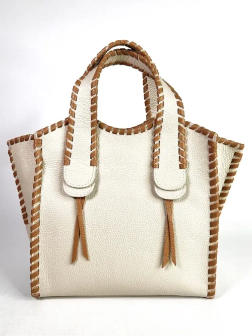 Женская светло-бежевая сумка-шоппер из натуральной кожи