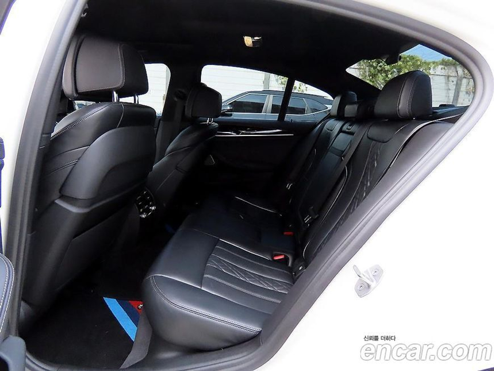 BMW 5 Series (G30) 530i xDrive M Sports (12.2020)