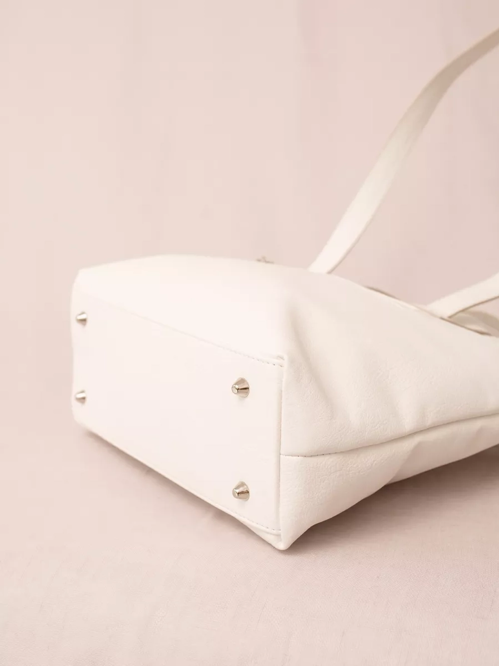 сумка тоут через плечо средняя с двумя ручками