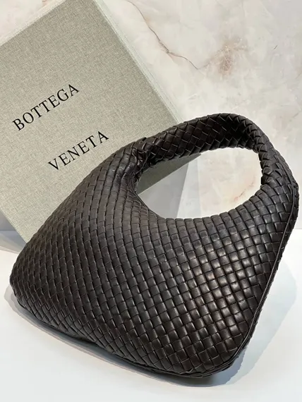 Сумка Bottega Veneta "Veneta"
