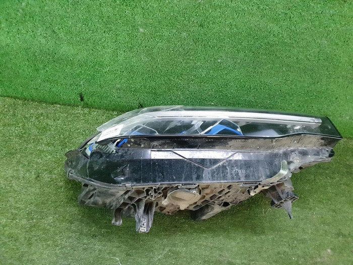 Фара правая BMW X7 G07 (2019-2022) Laser Light