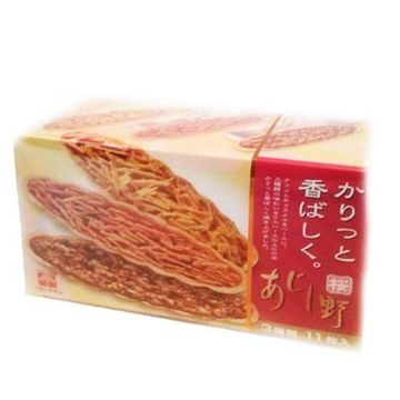 Рисовое печенье с сакурой
