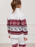 Свитер вязаный с оленями новогодний