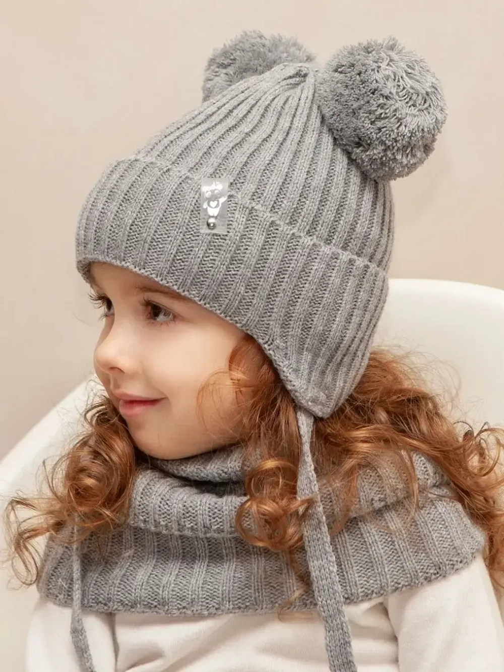 Шапка со снудом для девочки демисезонная