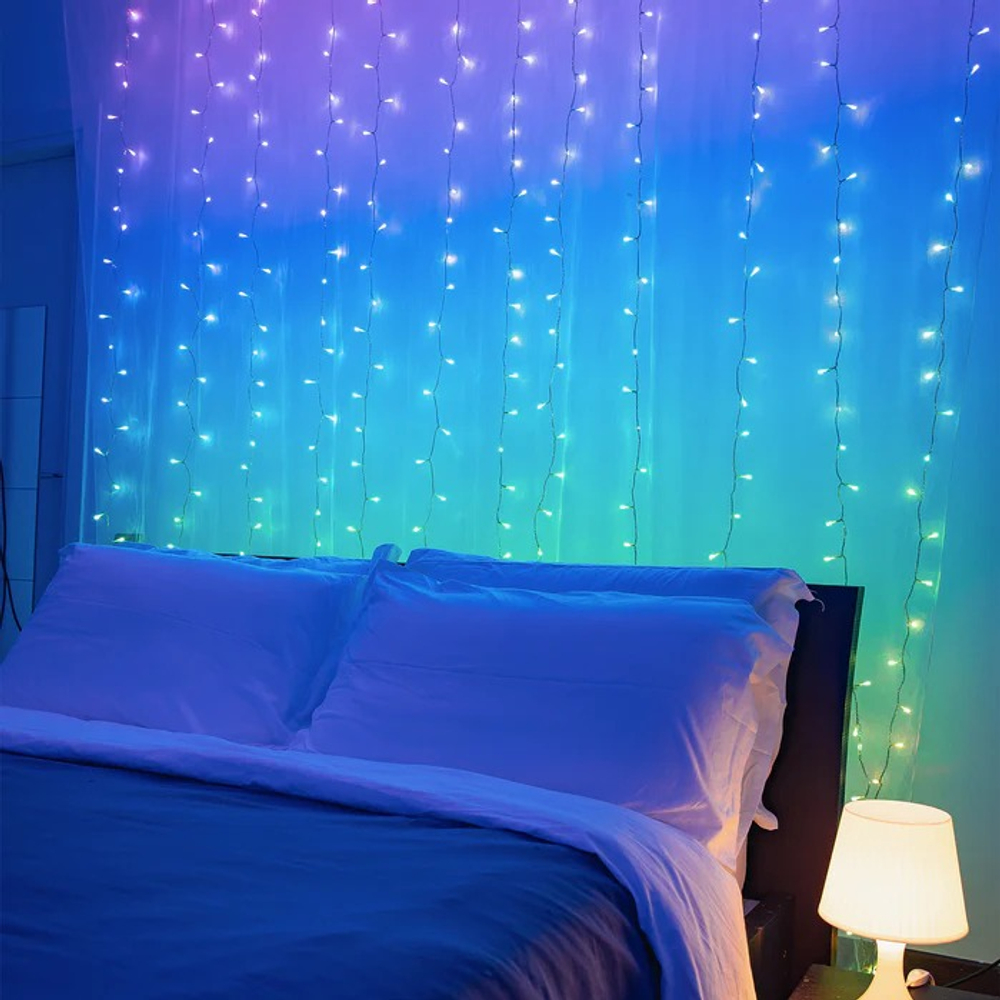 Гирлянда штора Twinkly Curtain (Multicolor + White edition) с 210 шт. RGB+W + BT + Wi-Fi 1,5 м x 2,1 м (TWW210SPP-TEU)