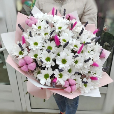 Авторский букет с хризантемами сорта "KENNEDY WHITE"