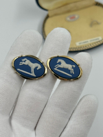Запонки с лошадьми Wedgwood