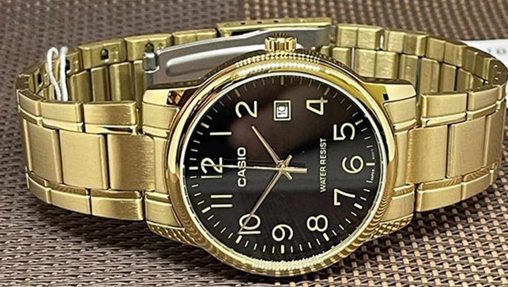 Мужские наручные часы Casio MTP-V002G-1B