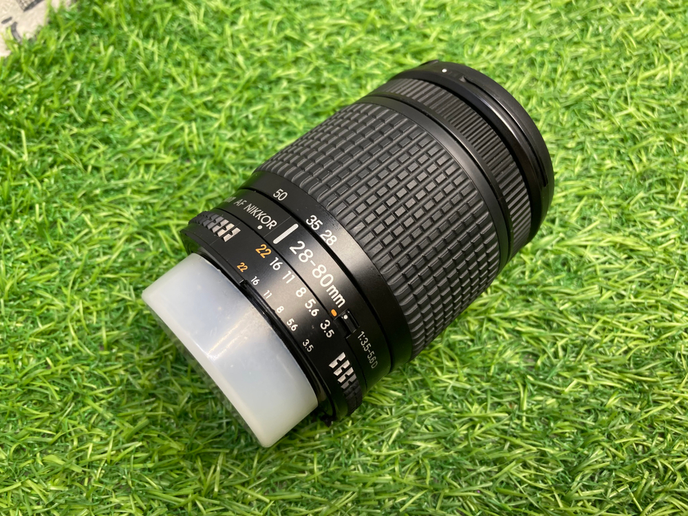Nikon AF Nikkor 28-80mm 3.5-5.6D