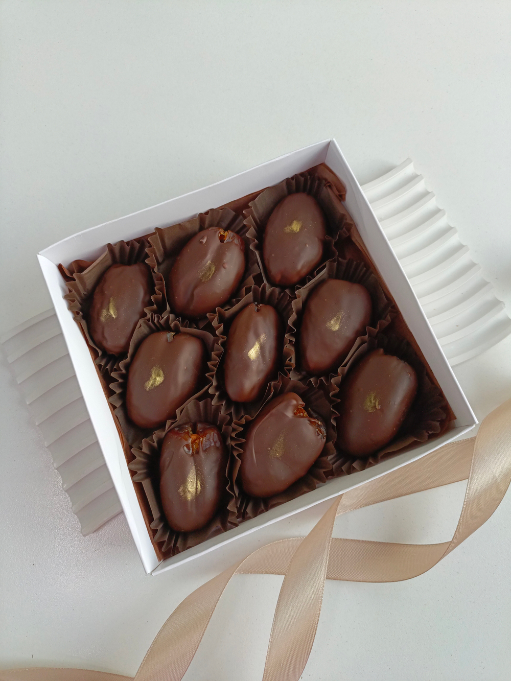 Королевские финики в шоколаде