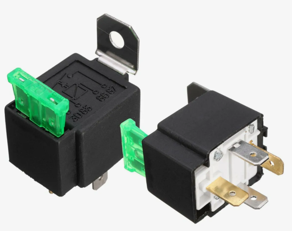 Реле 4-х конт  30А с ухом 14В с ПРЕДОХРАНИТЕЛЕМ