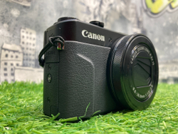 Canon G7X Mark II